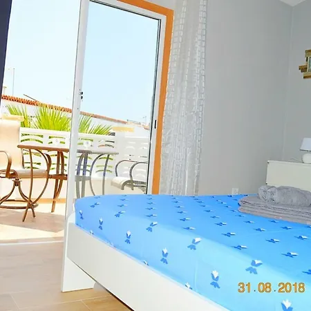 Апартаменты New Renovated Duplex Near The Ocean Located In Tenerife Sur
