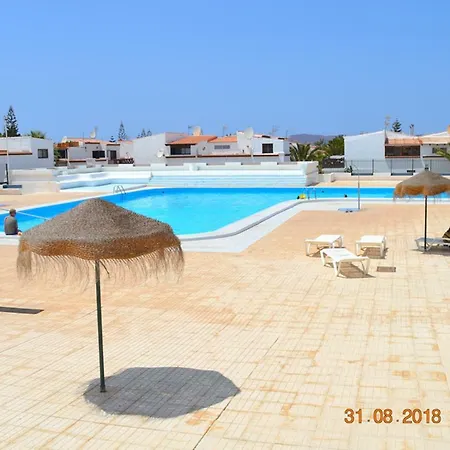 New Renovated Duplex Near The Ocean Located In Tenerife Sur Apartment