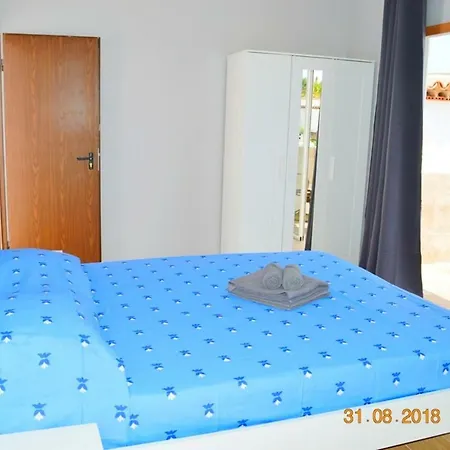 New Renovated Duplex Near The Ocean Located In Tenerife Sur *