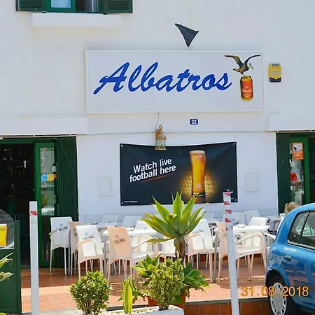New Renovated Duplex Near The Ocean Located In Tenerife Sur Apartment *