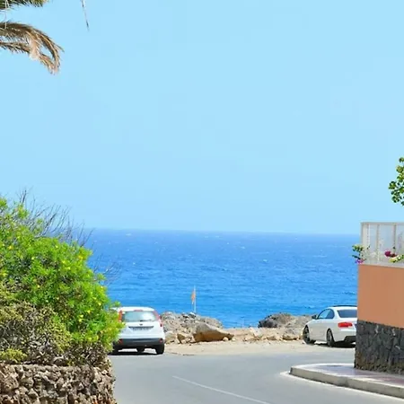 New Renovated Duplex Near The Ocean Located In Tenerife Sur Costa Del Silencio