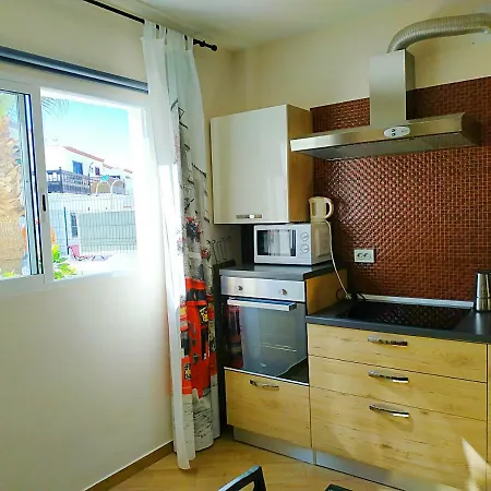 New Renovated Duplex Near The Ocean Located In Tenerife Sur