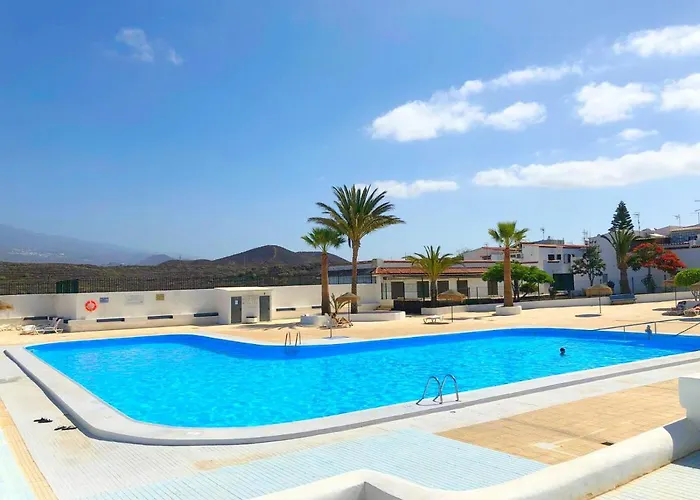 New Renovated Duplex Near The Ocean Located In Tenerife Sur Apartman