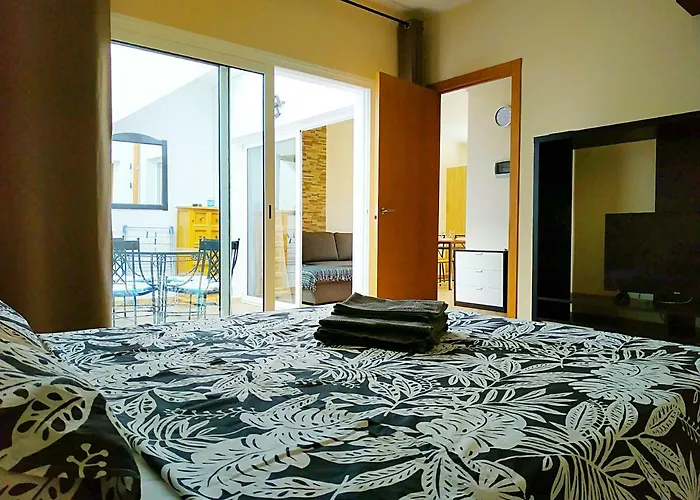 Apartman New Renovated Duplex Near The Ocean Located In Tenerife Sur *